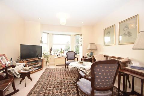 2 bedroom apartment for sale, Bromley Court, Copthorne, Shrewsbury