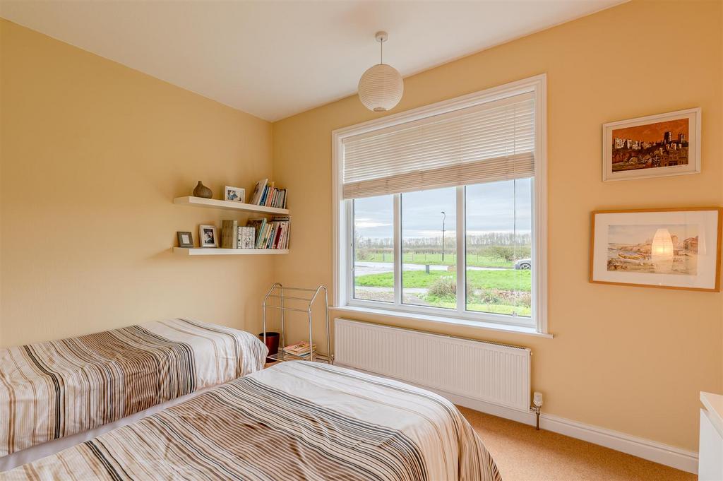 Bedroom 3 (ground floor)