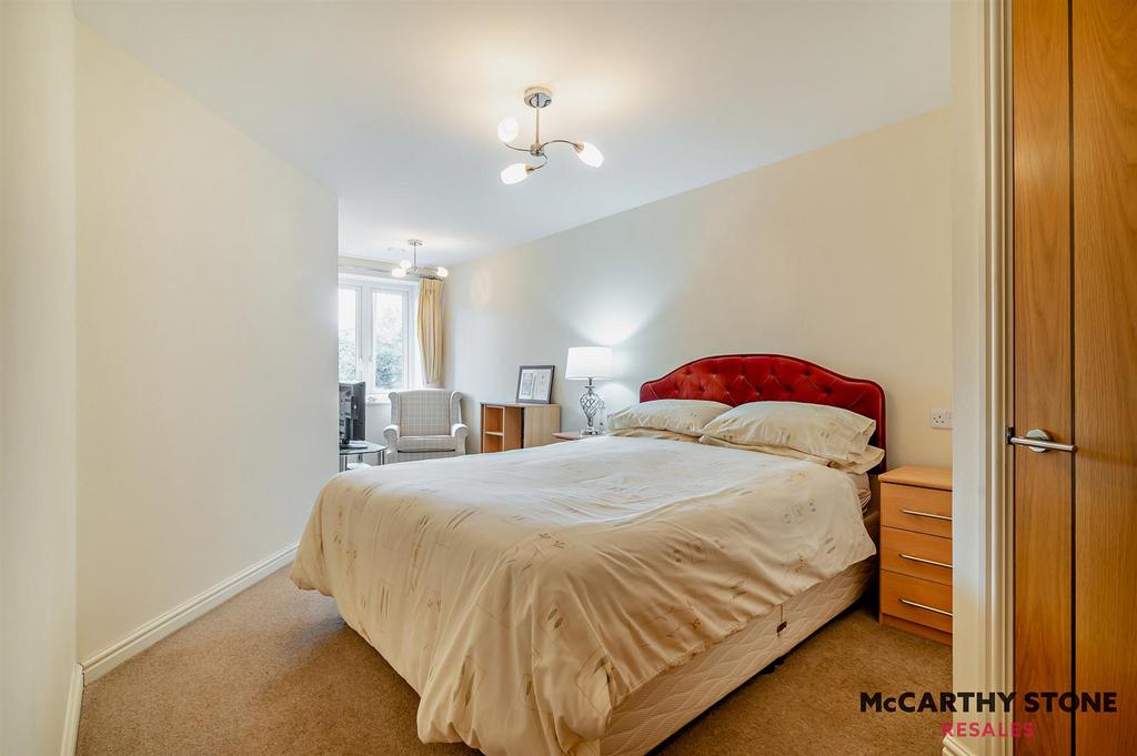 Double Bedroom