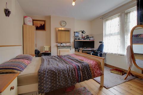 35 Widden Street, Gloucester, GL1 4AN