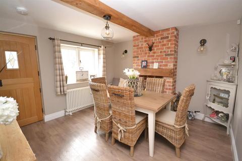3 bedroom detached house for sale, Oxton Road, Southwell