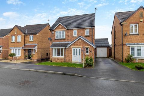 3 bedroom detached house for sale, Kingfisher Road, Mansfield
