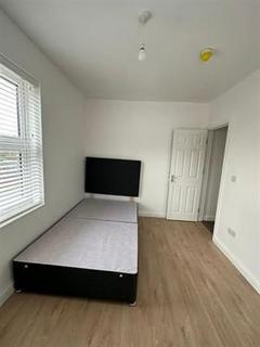 1 bedroom in a house share to rent - Room 5