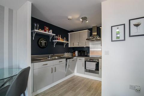 2 bedroom apartment for sale - Micklewait Avenue, Wakefield WF4