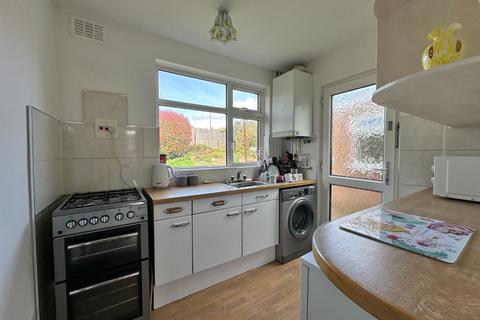67 Lockwood Close, Northampton, NN2 7SS