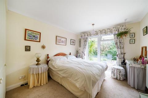 2 bedroom bungalow for sale, Manor Gardens, Beaminster