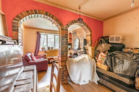 3 Beechgrove, Brighton, BN2 4TN