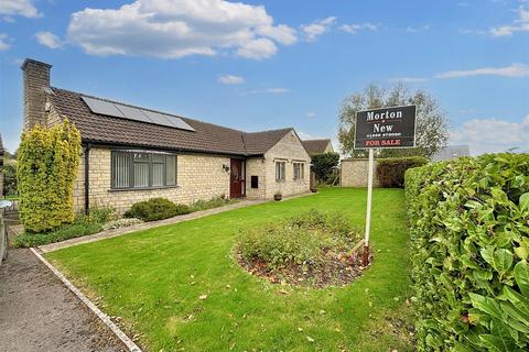 3 bedroom detached bungalow for sale, Ham Meadow, Marnhull, Sturminster Newton