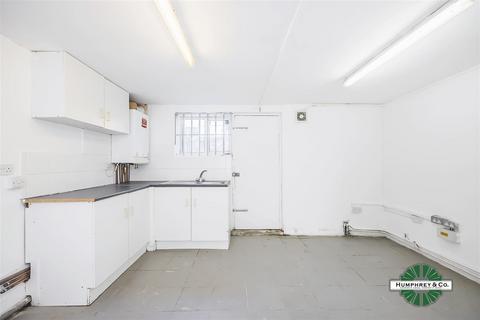 Property to rent, Higham Hill Road, London