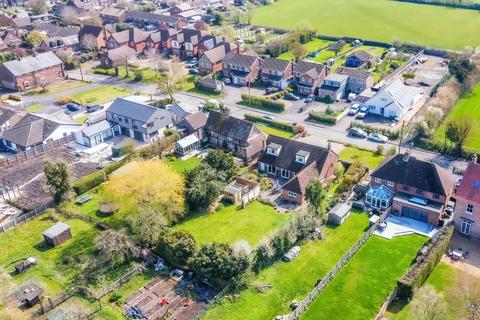 4 bedroom chalet for sale, Horton Road, Slapton