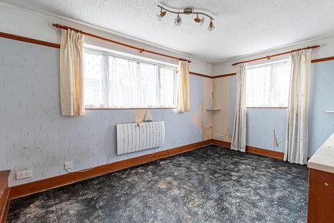 6 Ash Grove, Leighton Buzzard, LU7 1AZ