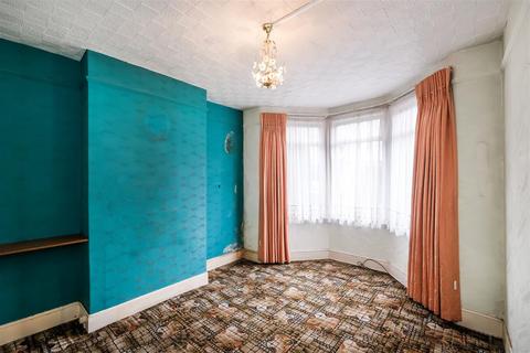 1 bedroom maisonette for sale, Morieux Road, Leyton