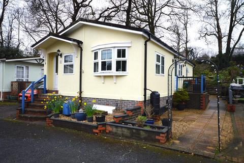 2 bedroom park home for sale, Mill Gardens, Swansea SA3