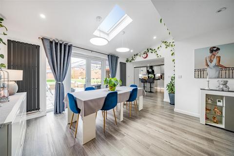 5 bedroom end of terrace house for sale, Mount Pleasant Road, Clapham