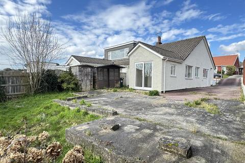 10 Ash Grove, Par, PL24 2HE