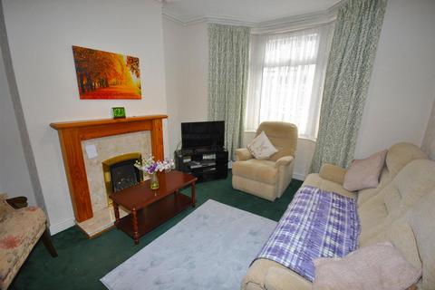 39 Cedar Road, Northampton, NN1 4RN