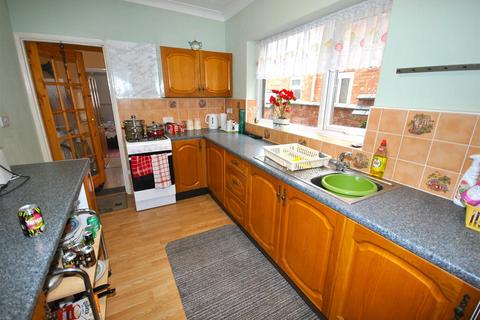 39 Cedar Road, Northampton, NN1 4RN