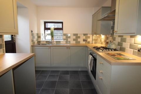 3 bedroom end of terrace house for sale - Lane Ends, Oakworth, Keighley, BD22
