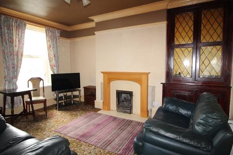 4 bedroom terraced house for sale, Skipton Road, Keighley, BD20