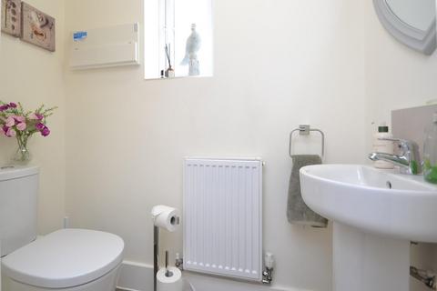 8 Maylon Close, Buntingford, SG9 9TW