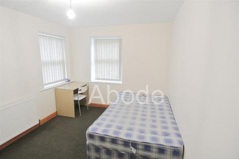 2 bedroom flat to rent, Woodhouse Street (FFF), Woodhouse, Leeds