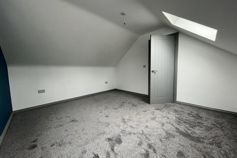 3 bedroom house to rent, St Helens Road, Belle Vue, Doncaster