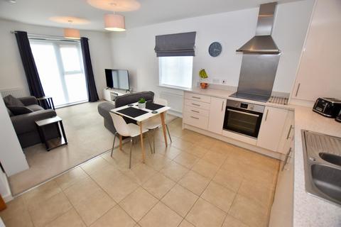 2 bedroom apartment for sale - Anglia Gardens, Leamington Spa