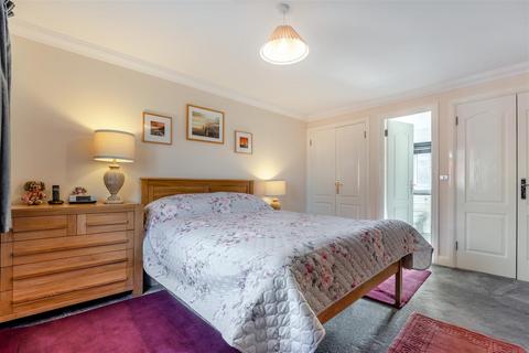 6 Busbridge Close, East Malling, West Malling, ME19 6BD