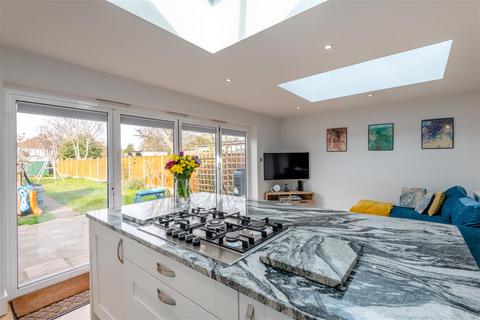 4 bedroom semi-detached house for sale, London Road, Ditton, Aylesford