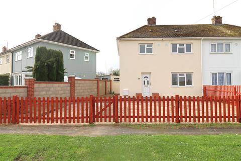 3 bedroom semi-detached house to rent, Festival Road, Ely CB7