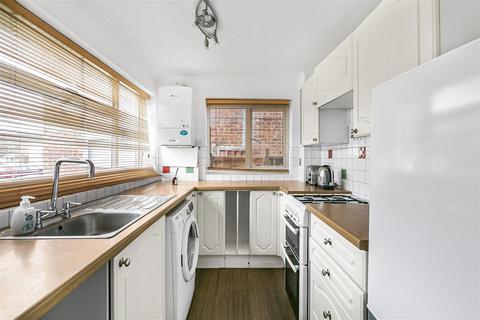 2 bedroom maisonette for sale, Glenmere Close, Cambridge CB1