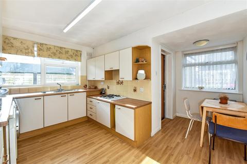 3 Firgrove Close, North Baddesley, Southampton, SO52 9JP