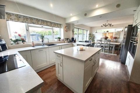 5 bedroom detached house for sale, Wotton Road, Charfield, Wotton-Under-Edge