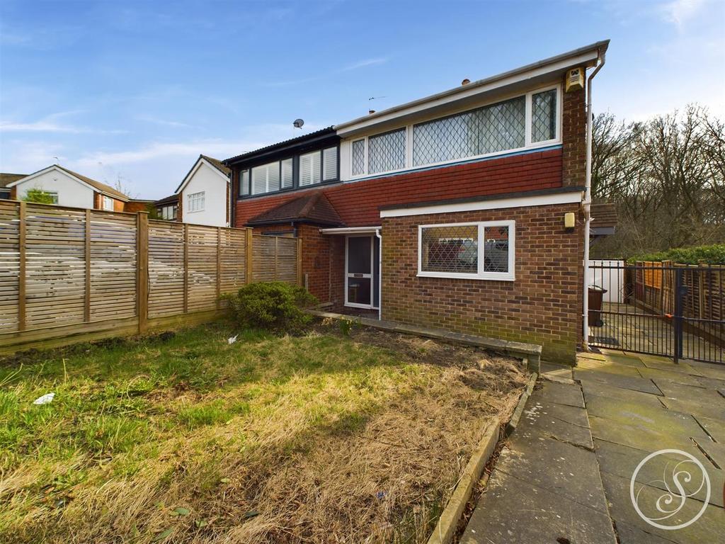 Temple Avenue, Temple Newsam, Leeds 3 bed semidetached house for sale