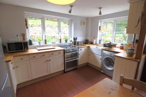 3 Factory Road, Llanblethian, Cowbridge, CF71 7JD