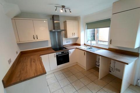 3 bedroom end of terrace house to rent - Carew Pole Close, Truro