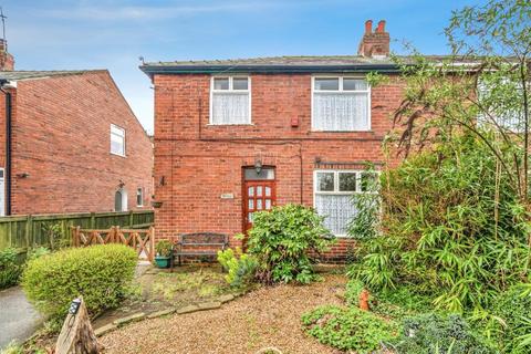 3 bedroom semi-detached house for sale - Winchester Avenue, York