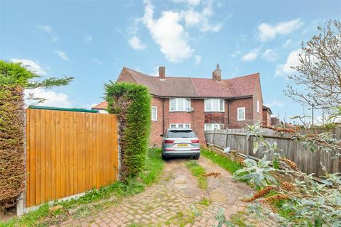 2 Evesham Road, Morden, SM4 6PP