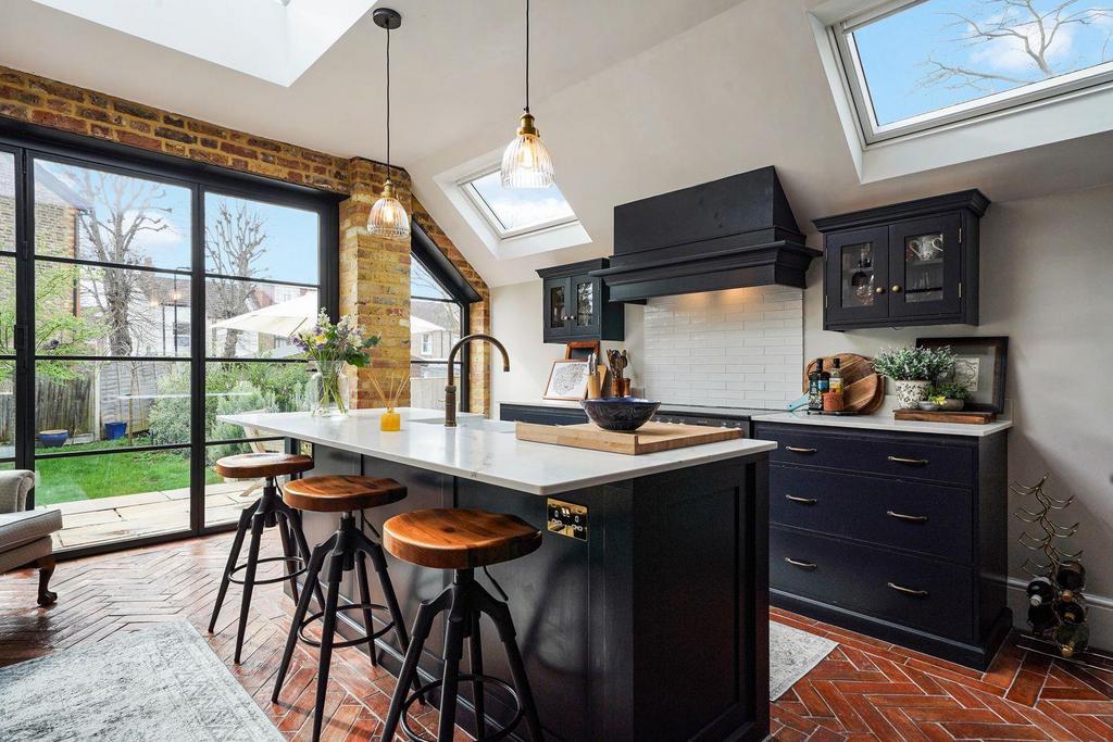 7 Hartley Road - w Och TDYZaavm S4 KWKTng.jpg
