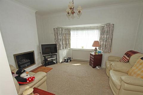 641 Charminster Road, Bournemouth, BH8 9RH
