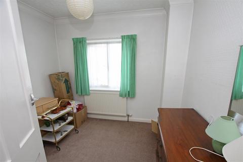 641 Charminster Road, Bournemouth, BH8 9RH