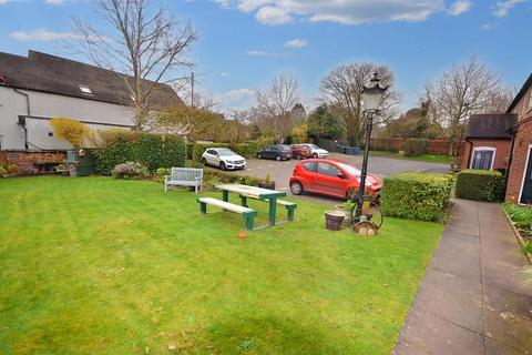 9 Millers Gate, Stone, ST15 8ZF