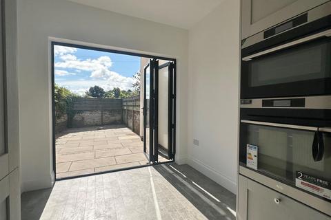 11 Scarcroft Hill, York, YO24 1DF