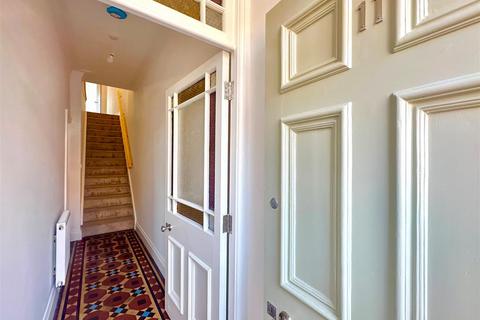 11 Scarcroft Hill, York, YO24 1DF