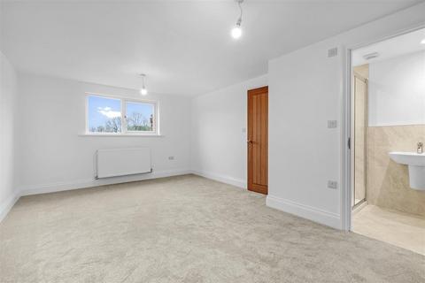 11 Scarcroft Hill, York, YO24 1DF