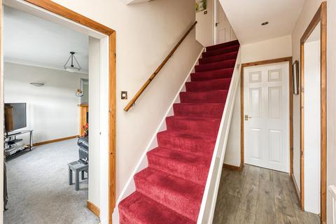 15 Ounsdale Crescent, Wombourne, Wolverhampton, WV5 9HU