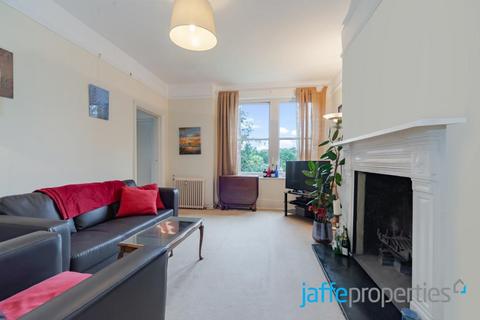 3 bedroom apartment to rent, Hemstal Road, London, NW6