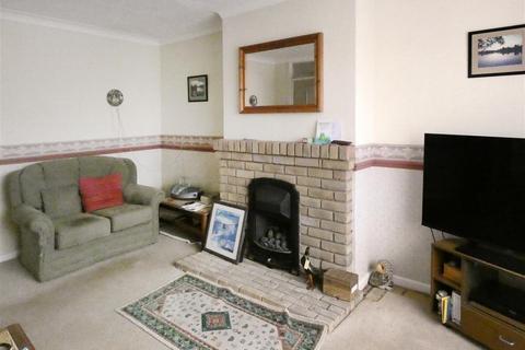 27 Barnsite Gardens, Rustington, Littlehampton, BN16 3QG