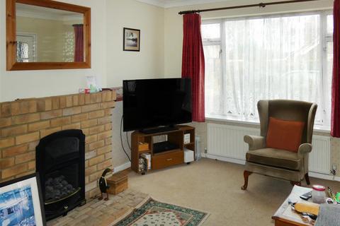 27 Barnsite Gardens, Rustington, Littlehampton, BN16 3QG