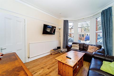 4 bedroom terraced house for sale - Glenfield Road, London W13